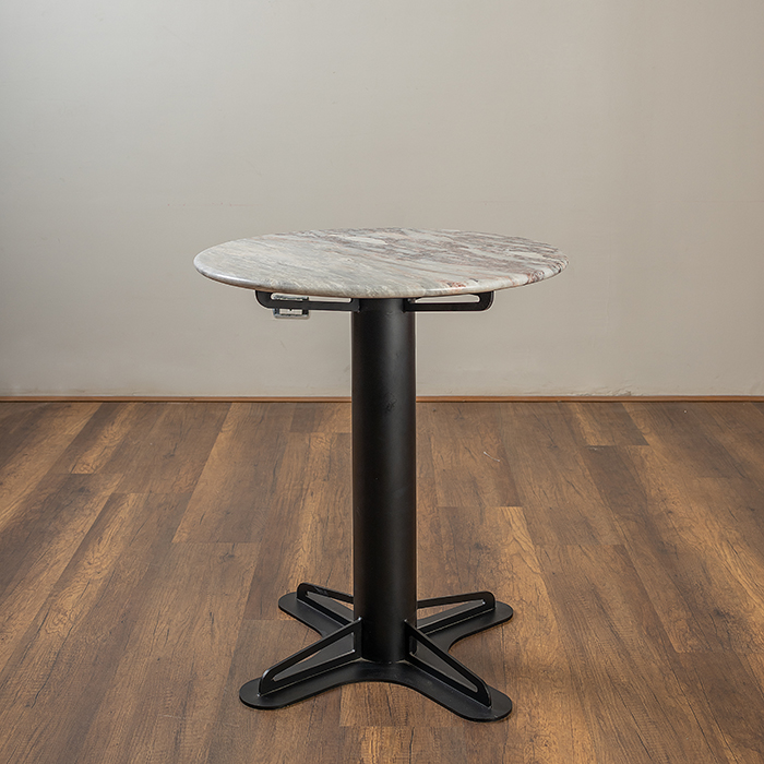 Pico Metal Table